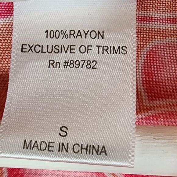 Natori Tunic Top Women S Red & Pink Floral V Neck 3/4 sleeve Flowy Soft Rayon - Picture 4 of 7